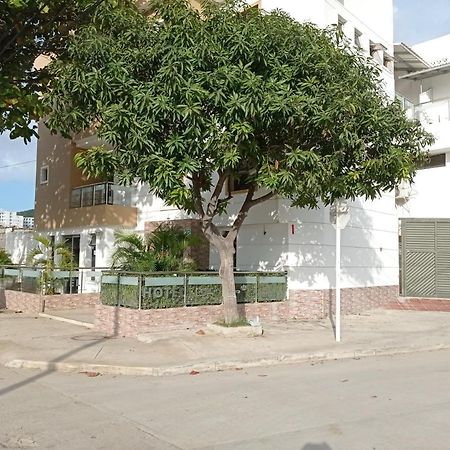 Hotel Perla Real 圣玛尔塔 外观 照片