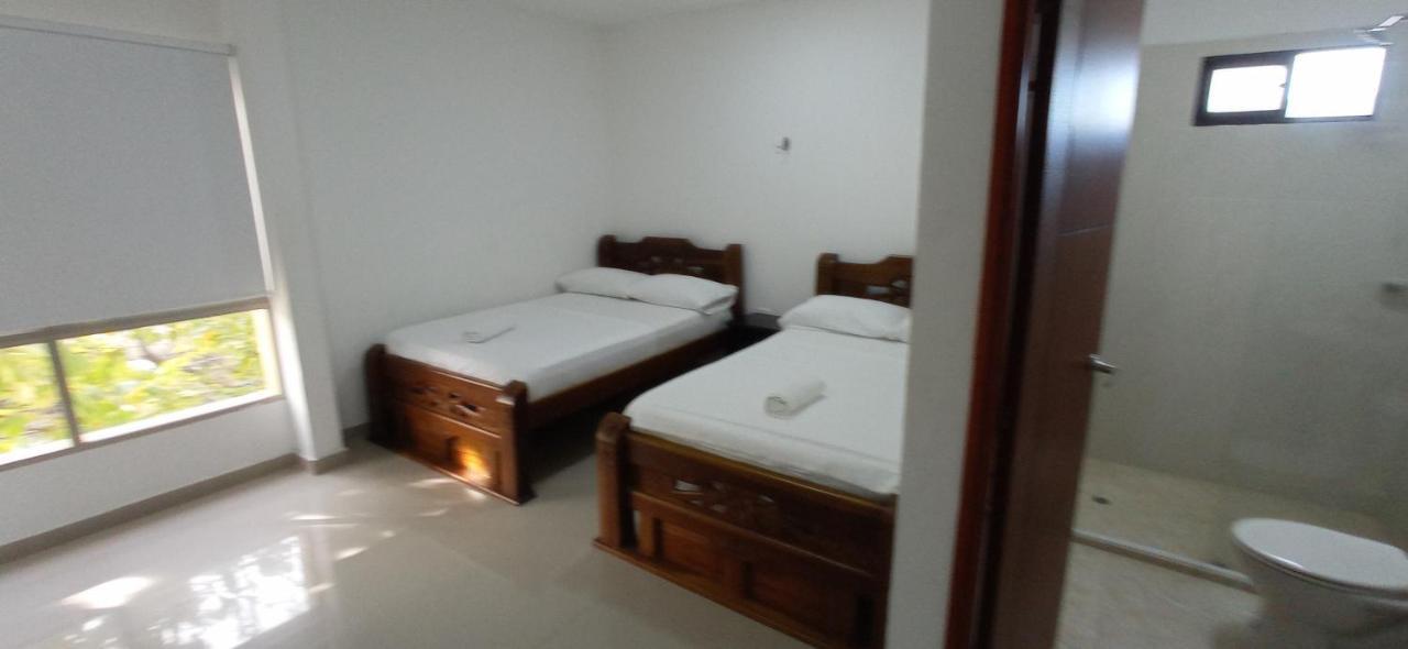 Hotel Perla Real 圣玛尔塔 外观 照片